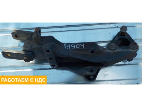 Кронштейн крепления передней рессоры правый
