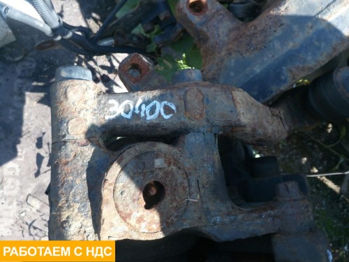 Кулак поворотный правый