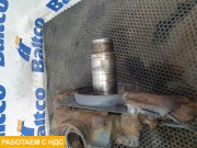 Кулак поворотный правый