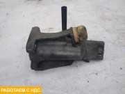 Кронштейн крепления торсиона левый