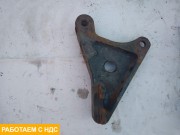 Кронштейн усилителя бампера левый