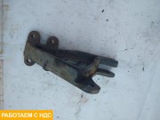 Кронштейн усилителя бампера правый