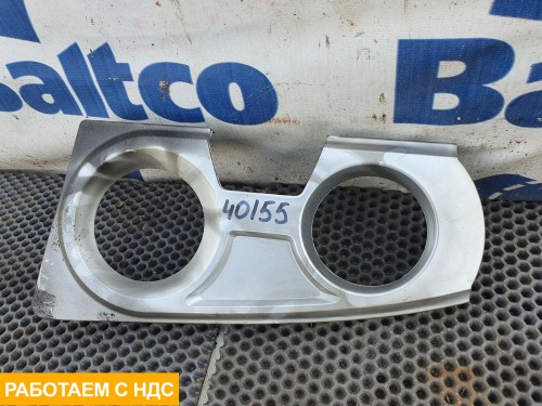 Рамка противотуманной фары левая