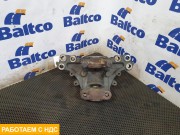 Кулак поворотный правый