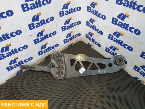 Кронштейн пневморессоры правый