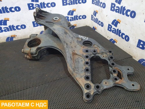 Кронштейн крепления передней рессоры правый