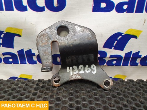 Кронштейн крана ABS левый