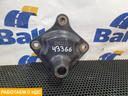 Кронштейн цилиндра подъема кабины