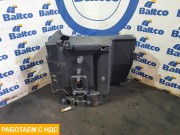 Бардачок правый