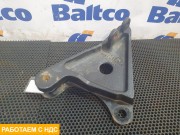 Кронштейн усилителя переднего бампера левый