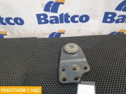 Кронштейн стойки стабилизатора правый