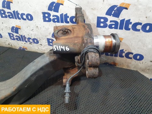 Кулак поворотный левый