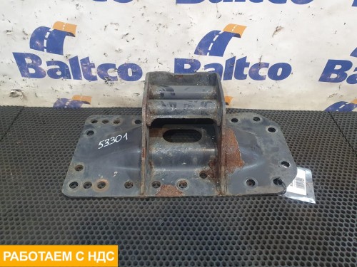 Кронштейн траверсы рамы правый