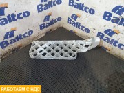 Подножка правая