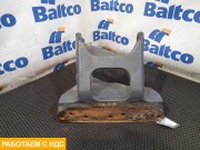 Кронштейн крепления передней рессоры левый