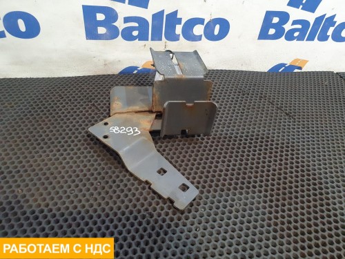 Кронштейн проводки правый