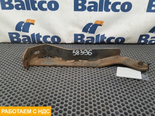 Кронштейн шумоизоляции правый