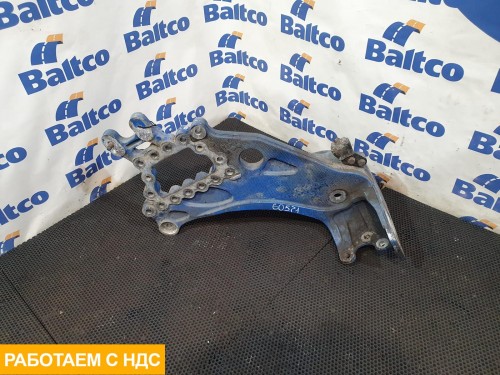 Кронштейн крепления передней рессоры правый