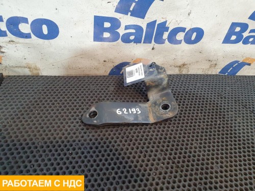 Кронштейн стойки стабилизатора левый