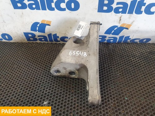 Кронштейн двигателя правый