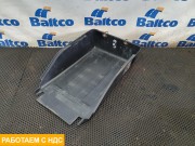 Крышка ящика АКБ