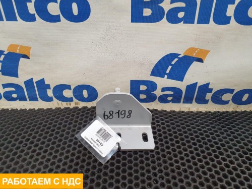 Кронштейн верхнего спальника правый