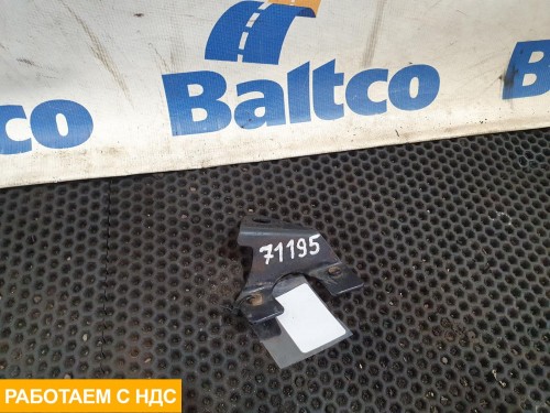 Кронштейн тормозной проводки правый