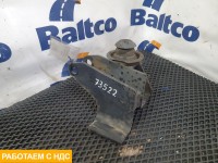 Кронштейн амортизатора левый