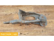 Кронштейн крепления передней рессоры левый