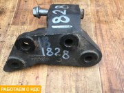 Кронштейн двигателя правый