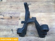 Кронштейн двигателя правый