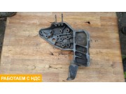 Кронштейн крепления торсиона левый